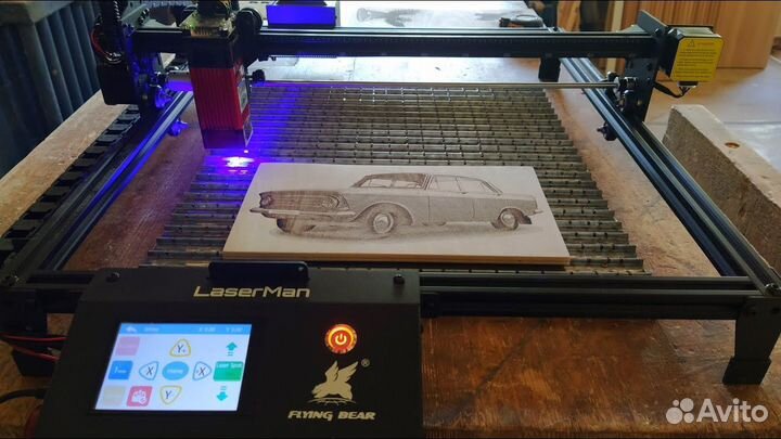 Лазерный гравировальный станок