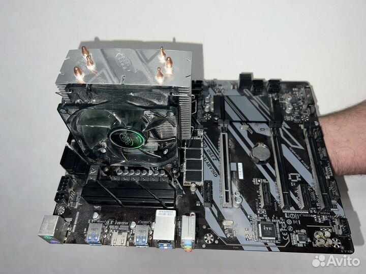 Core i5 8400 Материнская плата Gygabyte Z390 UD