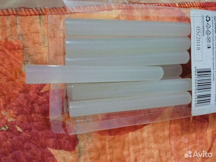 Стержни клеевые 11