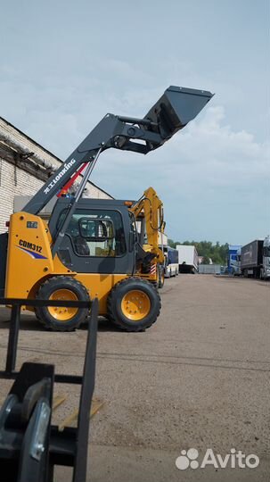 Мини-погрузчик Lonking CDM312, 2023