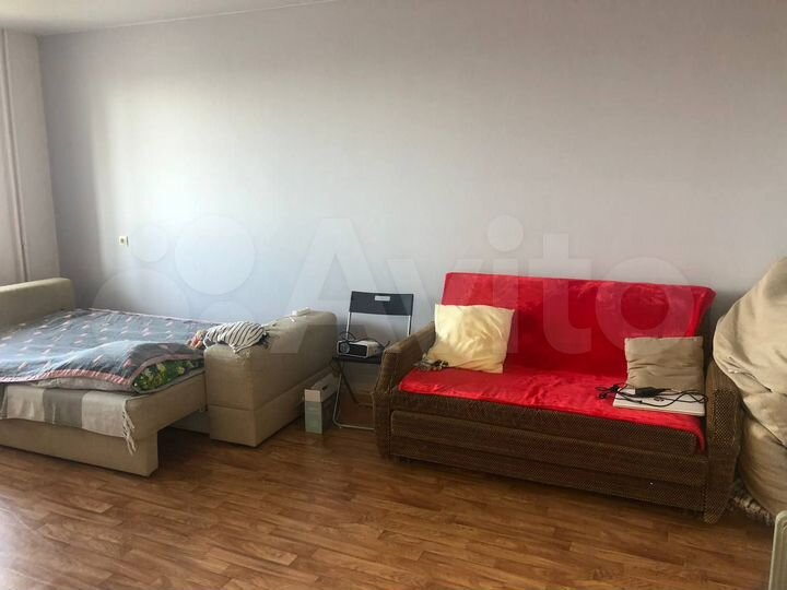2-к. квартира, 55 м², 9/10 эт.