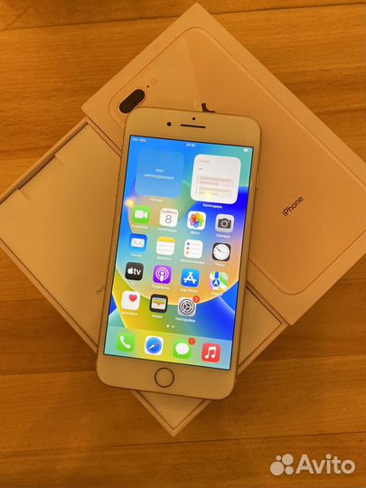 iPhone 8 Plus, 64 ГБ