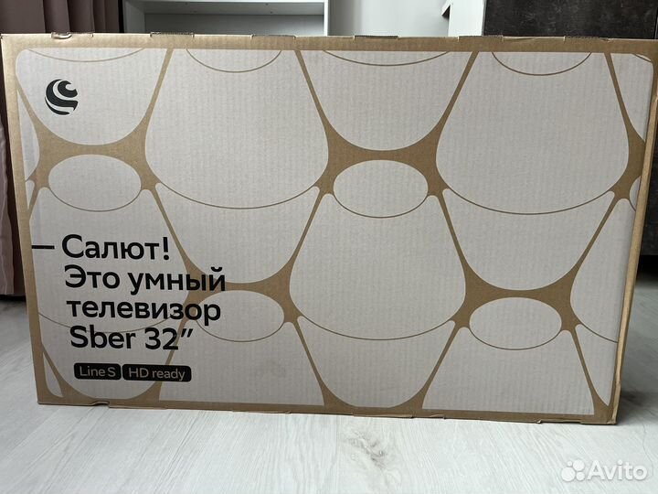 Телевизор SMART tv 32 дюйма