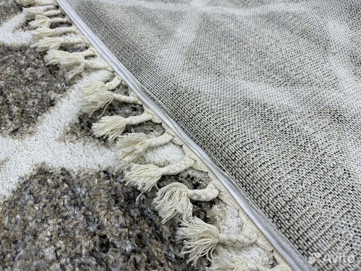 Ковер новый, Турция