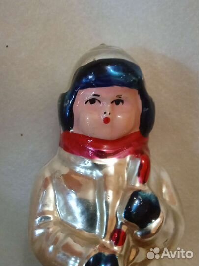 Ёлочная игрушка СССР мальчик с лопатой