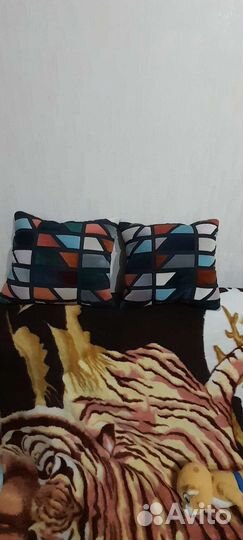 Декоративные подушки