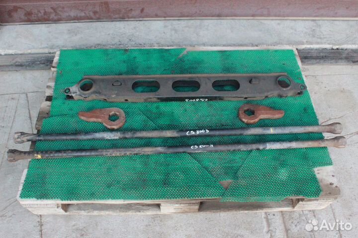 Торсионы в сборе Chevrolet Suburban GMT800