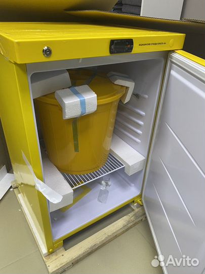 Холодильник для мед отходов