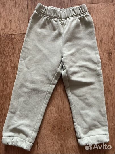 Костюм спортивный