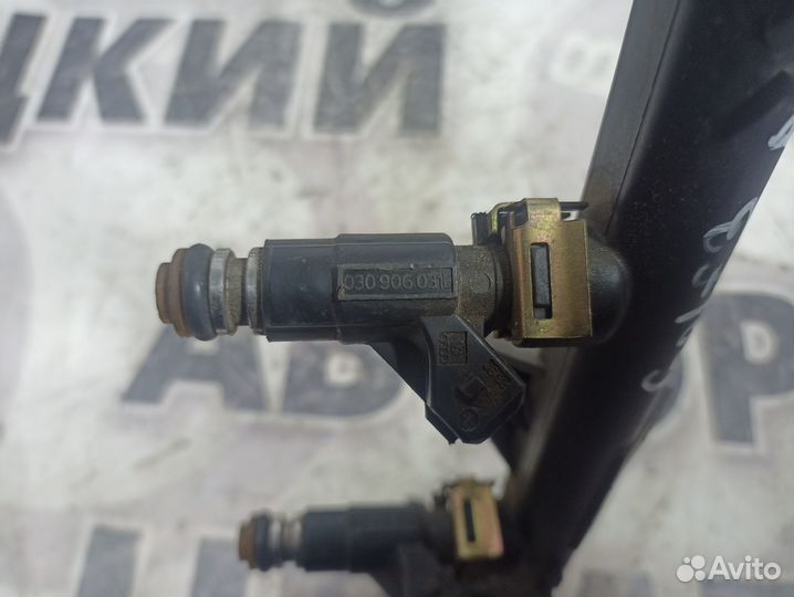 Форсунка топливная Volkswagen Golf 3