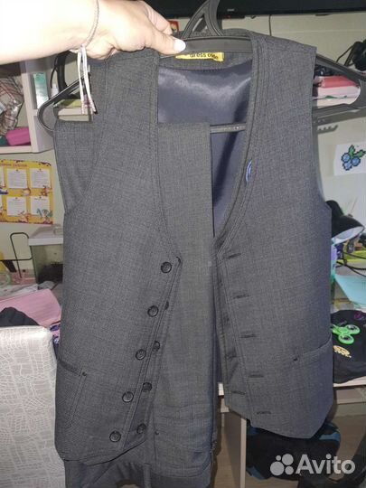 Костюмы школьные