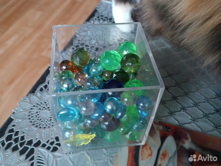 Стеклянные камешки для интерьера