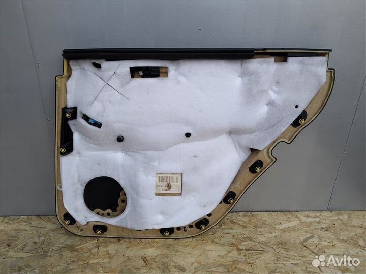 Обшивка двери задняя левая Mercedes Gl-Class X164