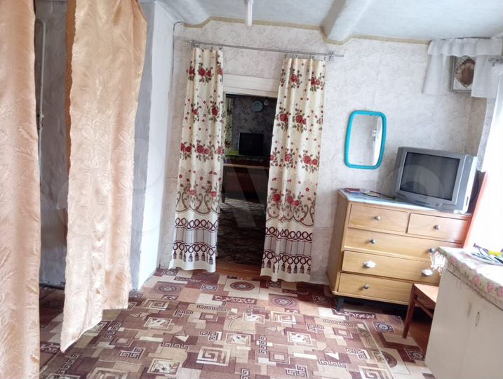 Дом 50 м² на участке 40 сот.