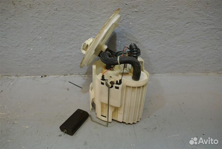 Насос топливный электрический Opel Astra H / Fami