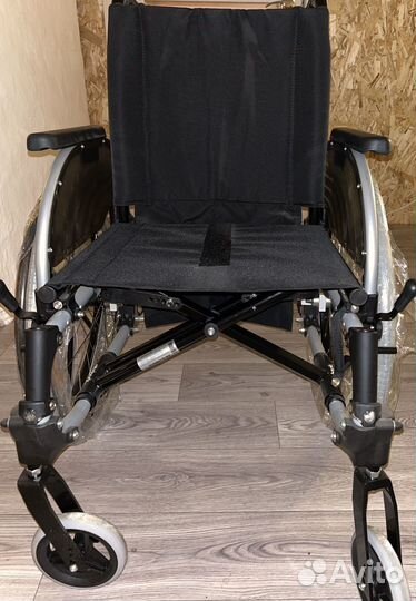 Коляска инвалидная