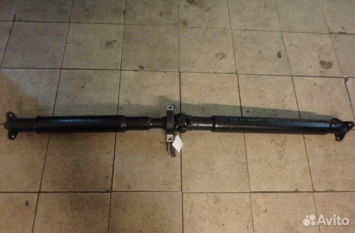 Разборка бмв. Вал карданный задний F02