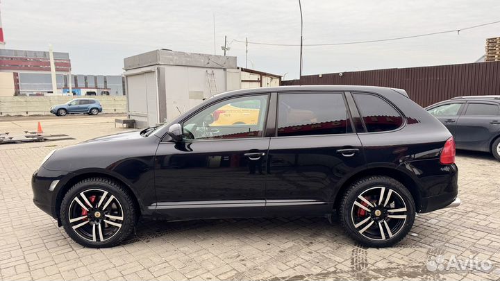 Porsche Cayenne Turbo 4.5 AT, 2006, 192 100 км