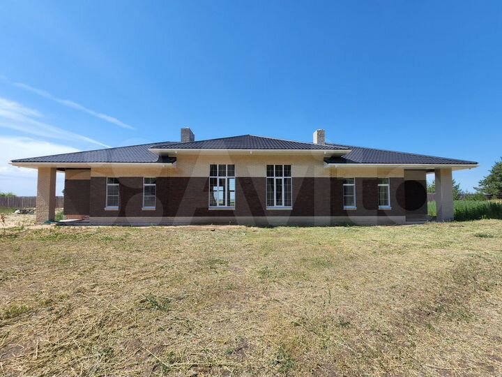 Дом 345 м² на участке 19,2 сот.