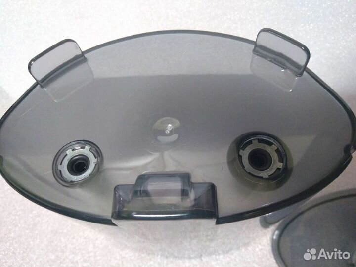 Бачёк для воды парогенератора Bosch 751242