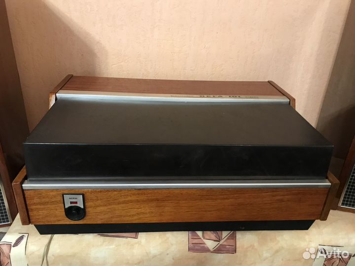 Проигрыватель винила