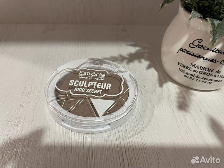 Скульптор estrade