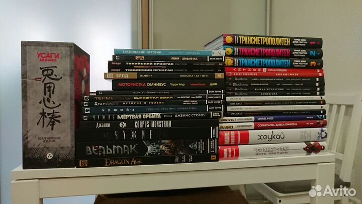 Комиксы, артбуки, книги