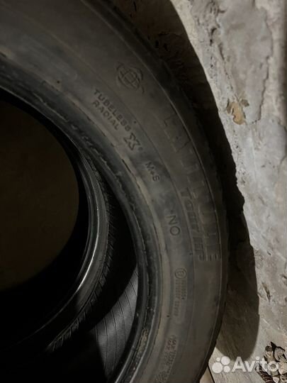 Michelin Latitude Tour HP 235/55 R19 V