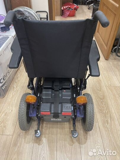 Коляска инвалидная Meyra Clou 9500