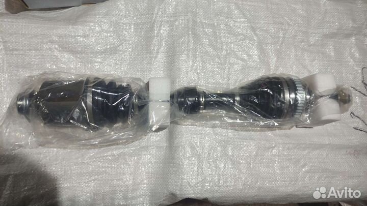 Привод передний правый (R) Mazda CX 7 2.5 лит 2WD