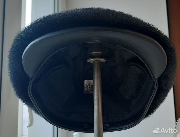 Зимняя кепка реглан меховая с ушками