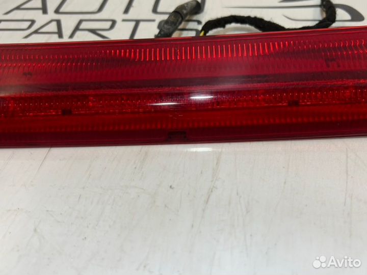 Стоп-сигнал Ford Focus 3 CB8 1.6L duratec TI-VCT