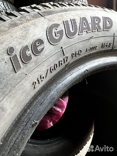 Yokohama Ice Guard IG10 215/60 R17