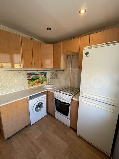 2-к. квартира, 42 м², 1/5 эт.