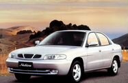Daewoo Nubira I (1997—2000) Хетчбэк