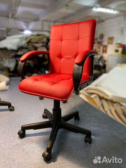 Компьютерное кресло