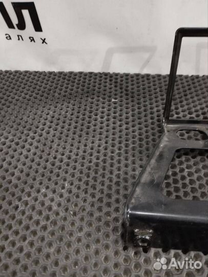 Кронштейн (крепление) Volvo FH4 21715296