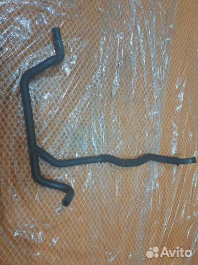 Патрубок Audi A6 C6 4F ccea 2010