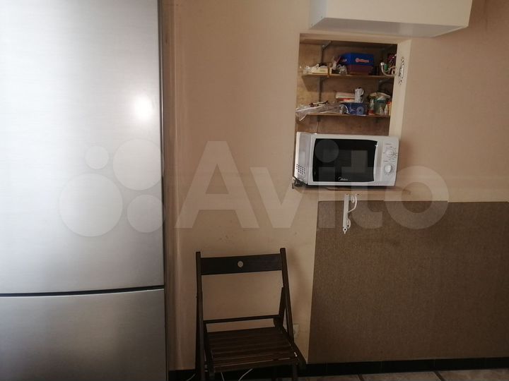 4-к. квартира, 63 м², 4/9 эт.