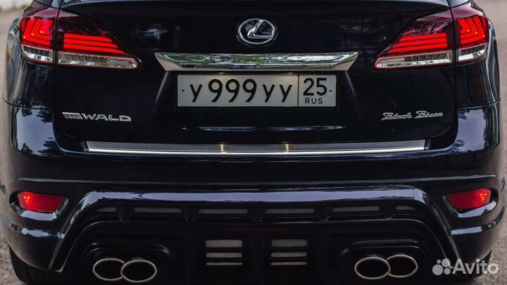 Накладка на задний бампер 