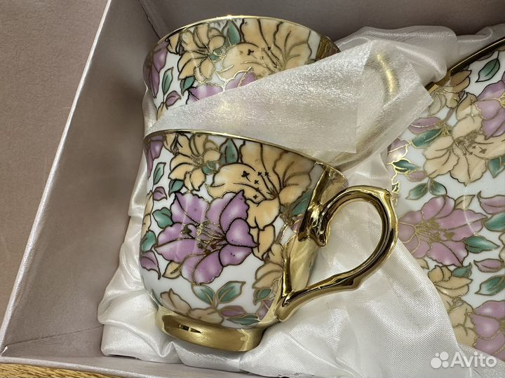 Фарфоровый чайный сервиз