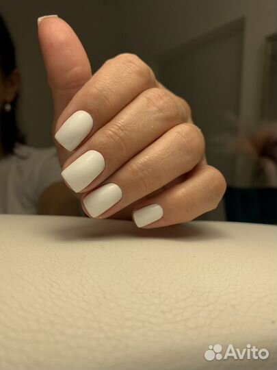 Мастер маникюра и педикюра