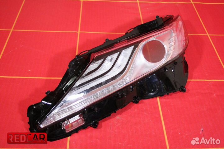 Стекло фары лев Toyota Camry XV70 (17)