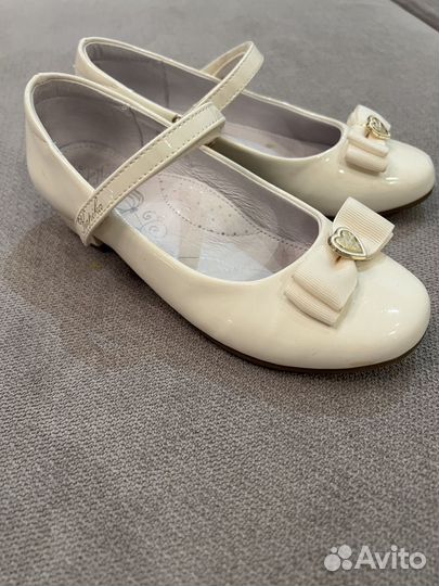 Туфли для девочки нарядные