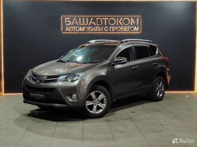 Toyota RAV4 2.0 CVT, 2015, 76 996 км