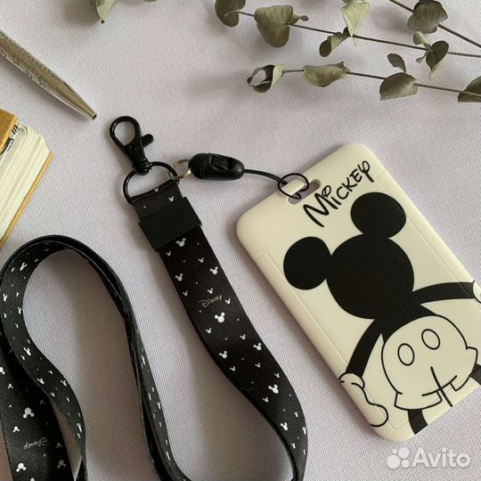 Бейдж пластиковый для пропуска/карты/школы