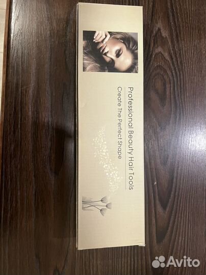 Выпрямитель для волос новый