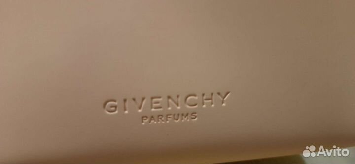 Givenchy парфюмерная вода L'Interdit