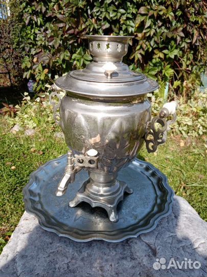 Самовар электрический на подносе