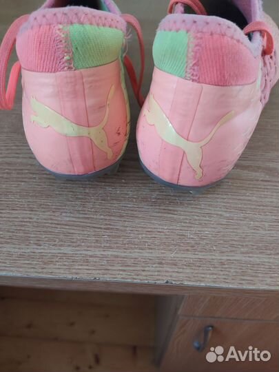 Футбольные бутсы puma future